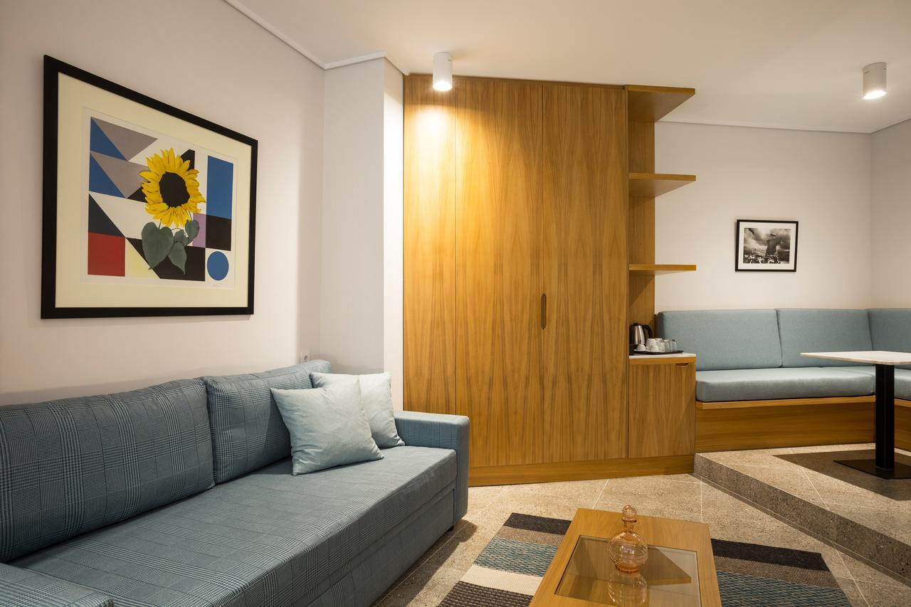 Vol.5 Hotel Athens Bilik gambar